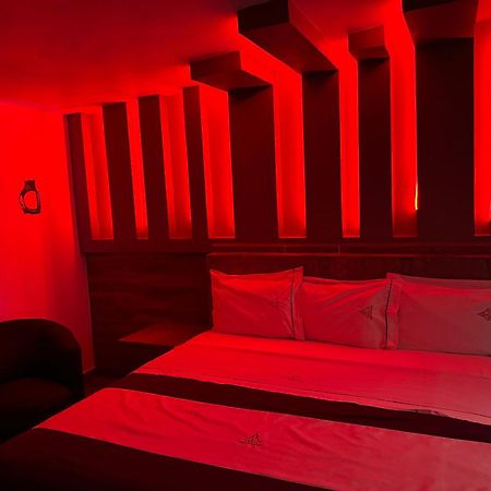 Hotel Bataclan 테믹스코 외부 사진