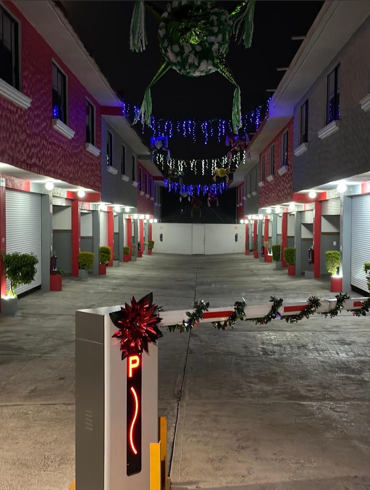 Hotel Bataclan 테믹스코 외부 사진
